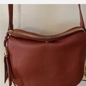 Vince Camuto Kenzy Large Leather Crossbody Bag